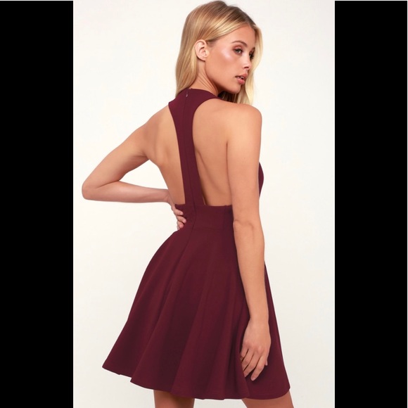 Lulu’s Size M Lawson Burgundy Color Skater Dress - Picture 4 of 12